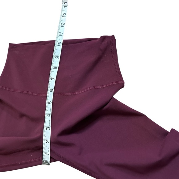 Lululemon Align Crop *21" Garnet- High Rise Cropped Leggings- Size 2 - Picture 14 of 14